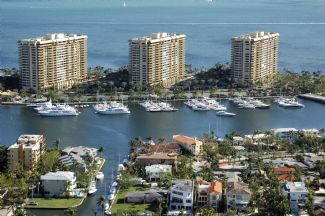 Marina: Dock