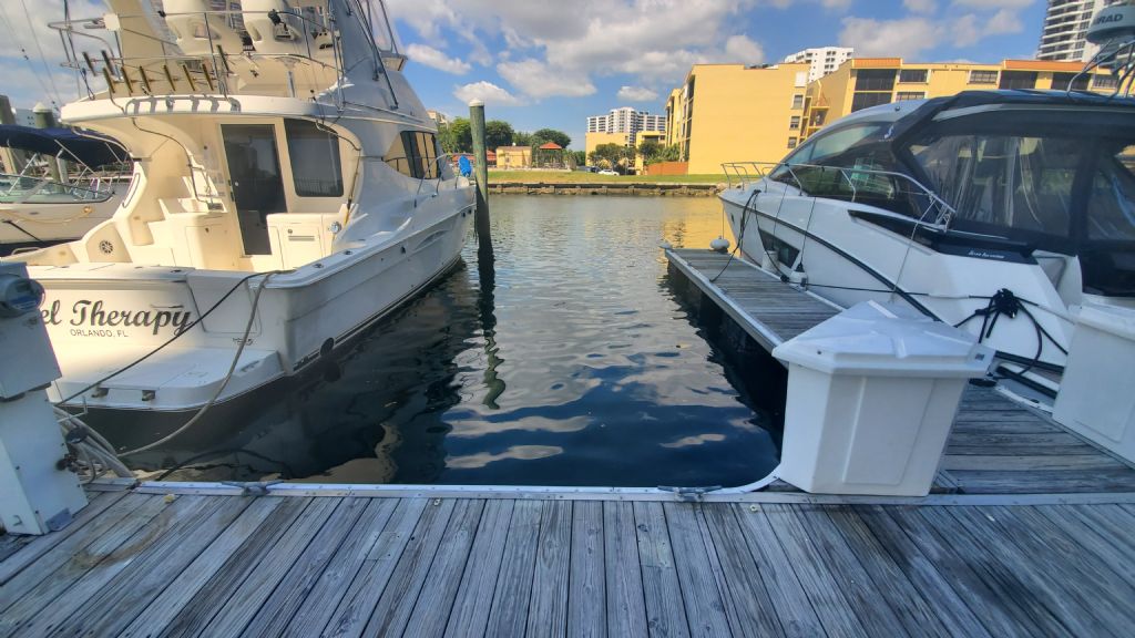 Aventura, Florida Boat Slip For Rent at Mystic Pointe Marina