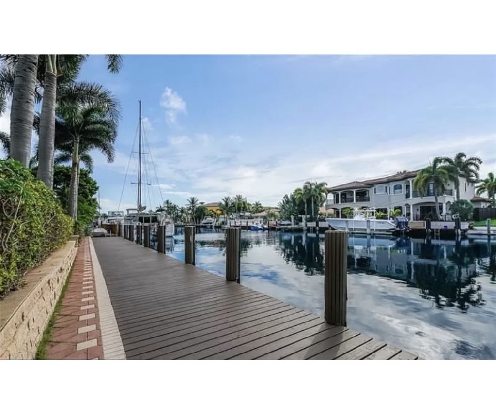 Home: Dock