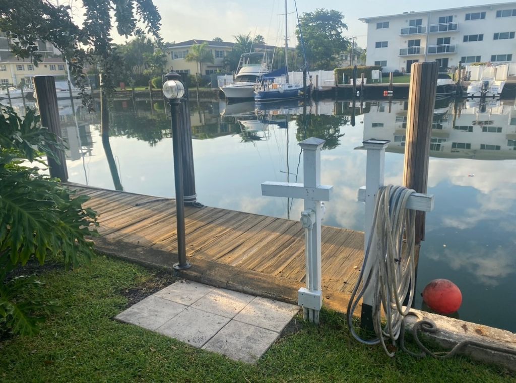 Home: Dock