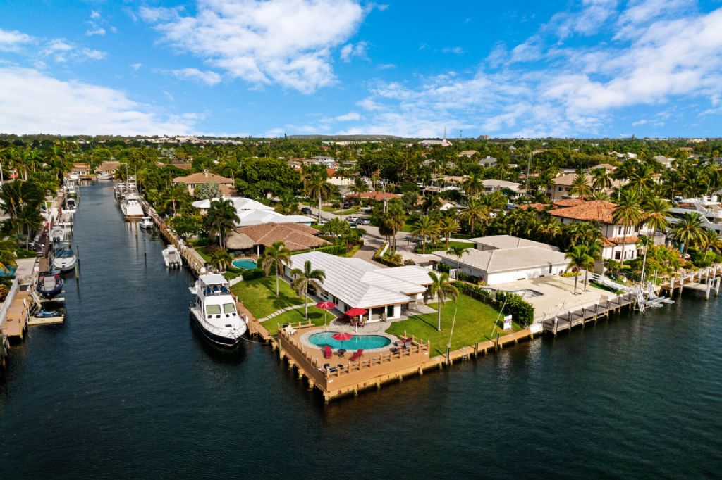 Home: Dock