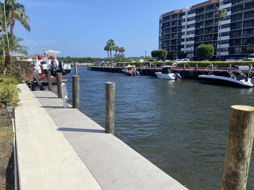 Home: Dock