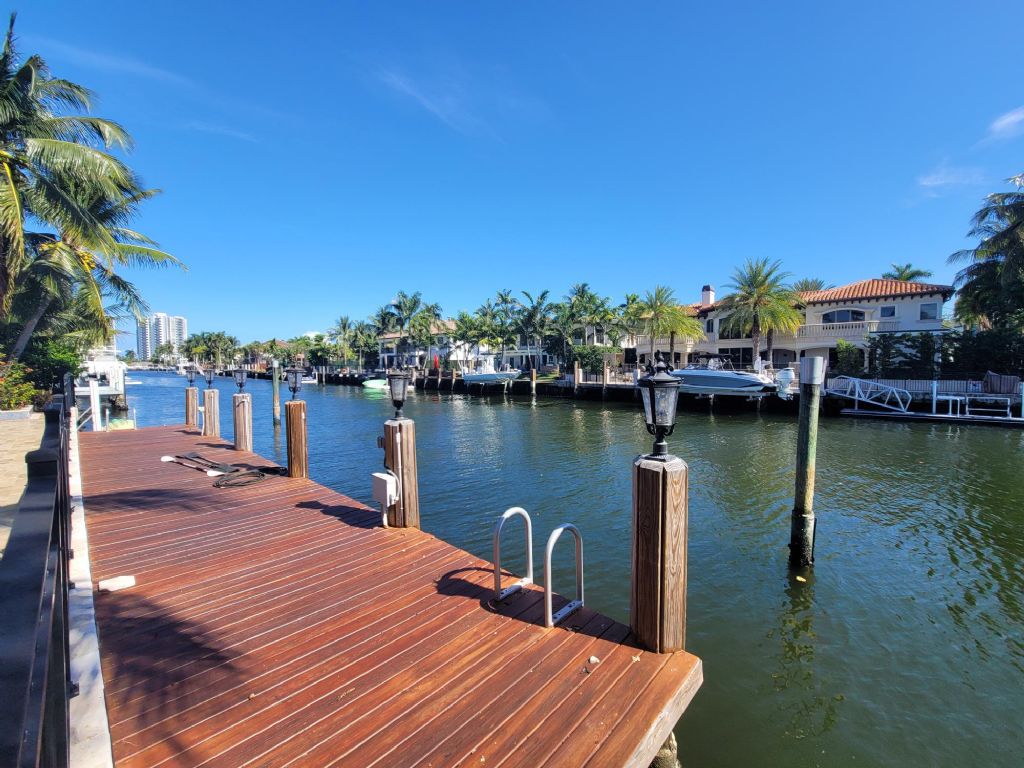 Home: Dock