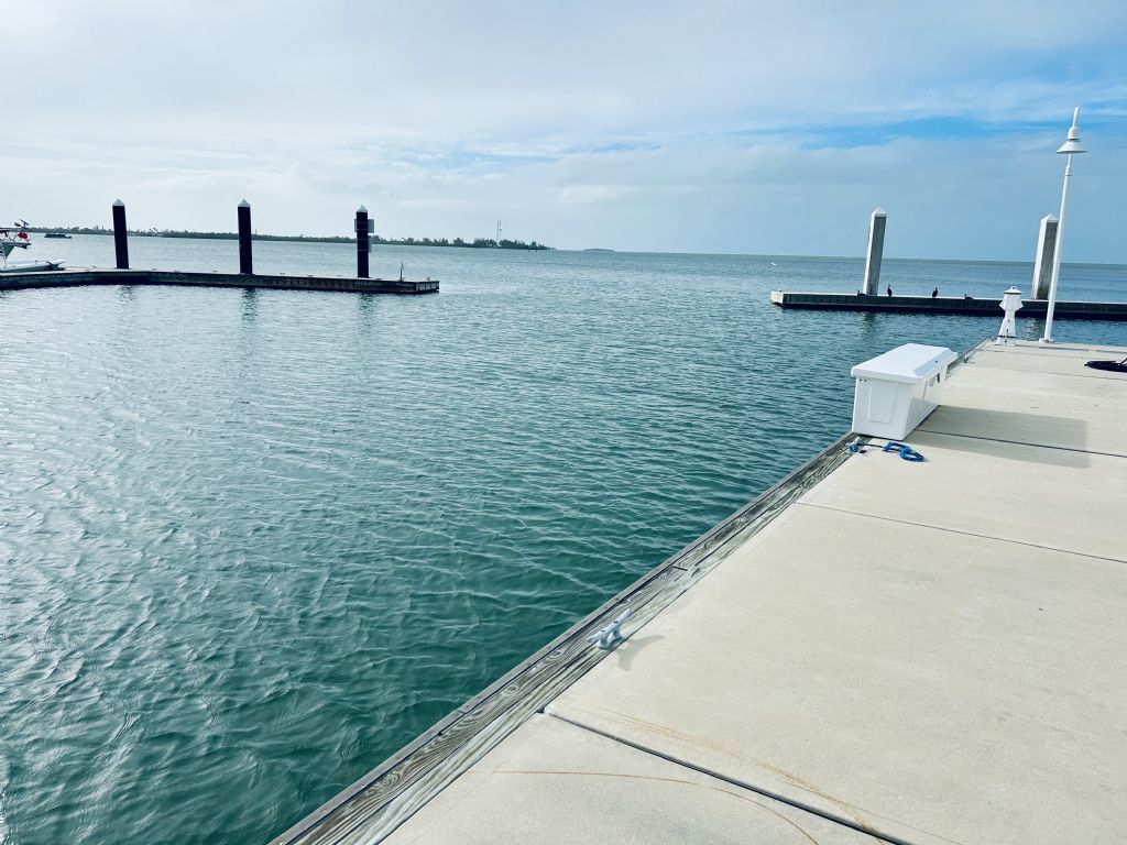 Florida (Keys) Boat Slips and Docks for Rent and Sale