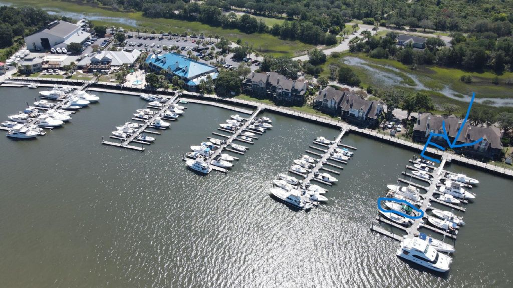 Marina: Dock