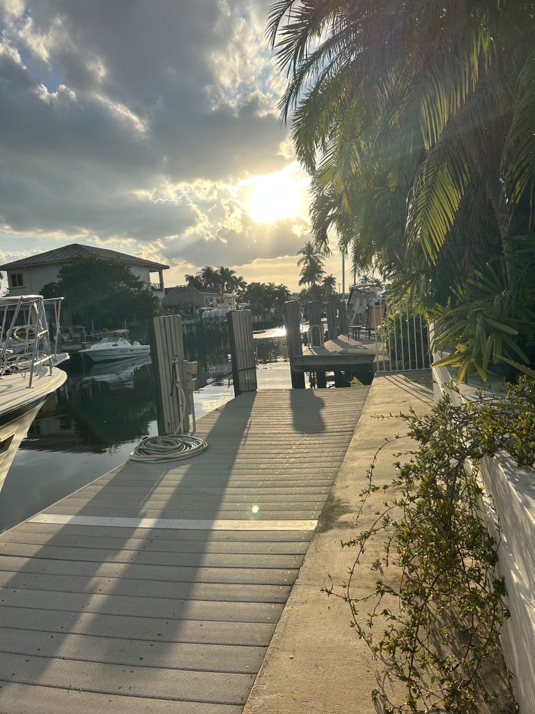 Home: Dock