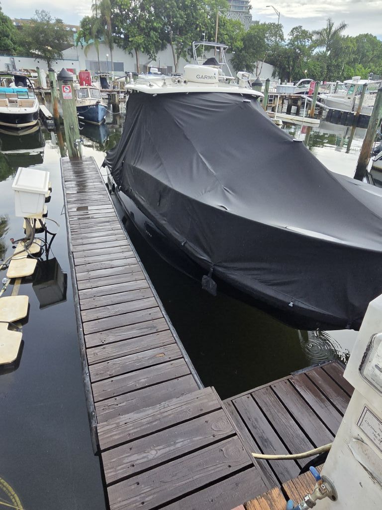 Marina: Dock